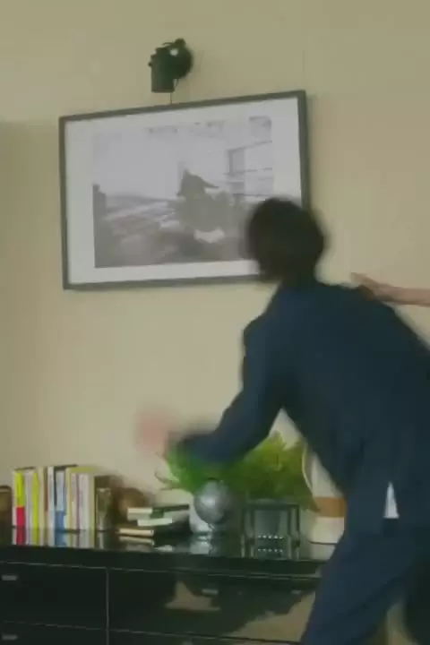 Привет, приятно познакомиться! Давай разведемся!